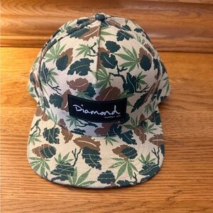 Diamond Supply Co. Leaf Pattern Hat NWT